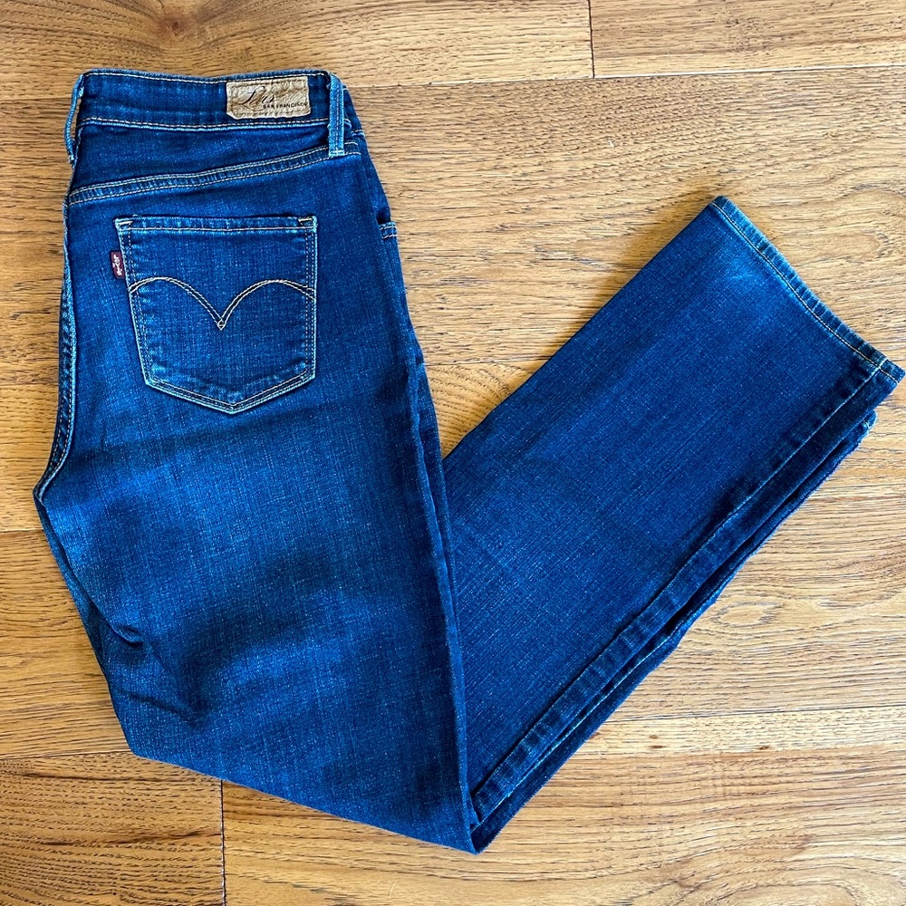 Levi’s San Francisco Demi Curve classic straight ~ sz8